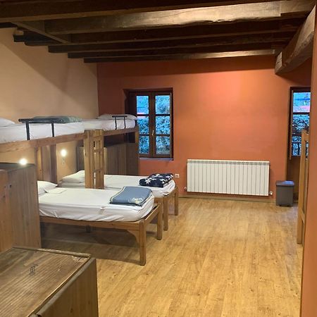 Albergue-Refugio Sargantana Canfranc Εξωτερικό φωτογραφία
