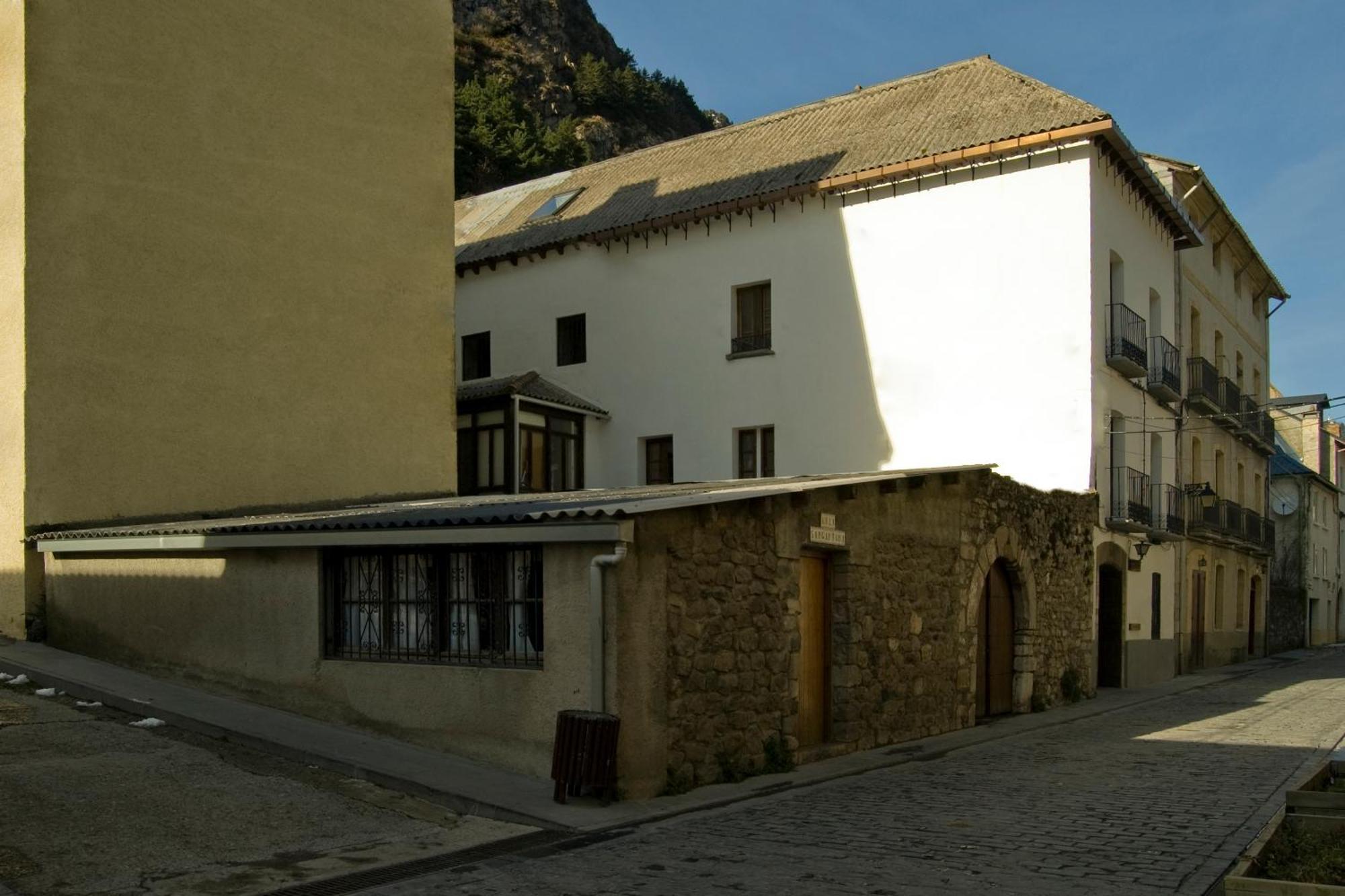 Albergue-Refugio Sargantana Canfranc Εξωτερικό φωτογραφία