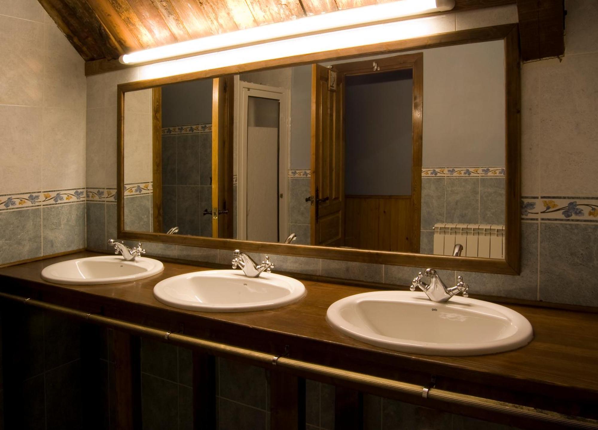 Albergue-Refugio Sargantana Canfranc Δωμάτιο φωτογραφία