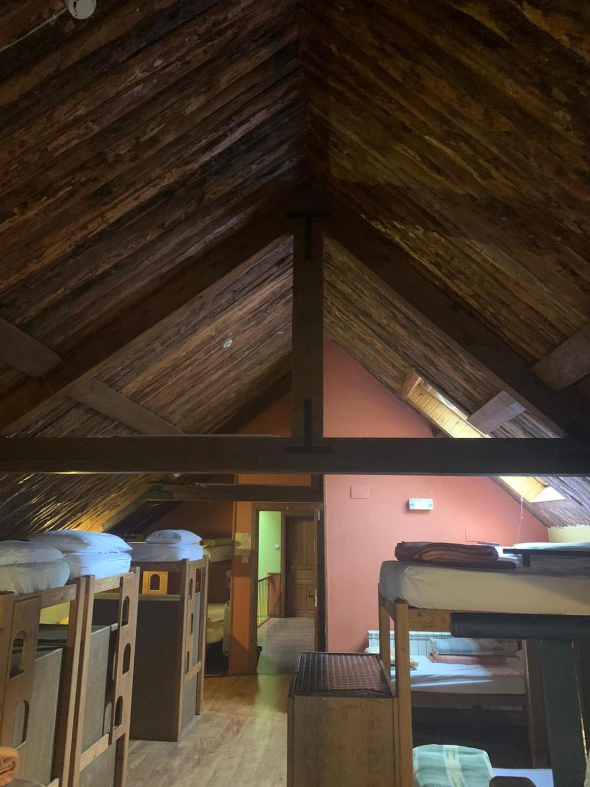 Albergue-Refugio Sargantana Canfranc Εξωτερικό φωτογραφία