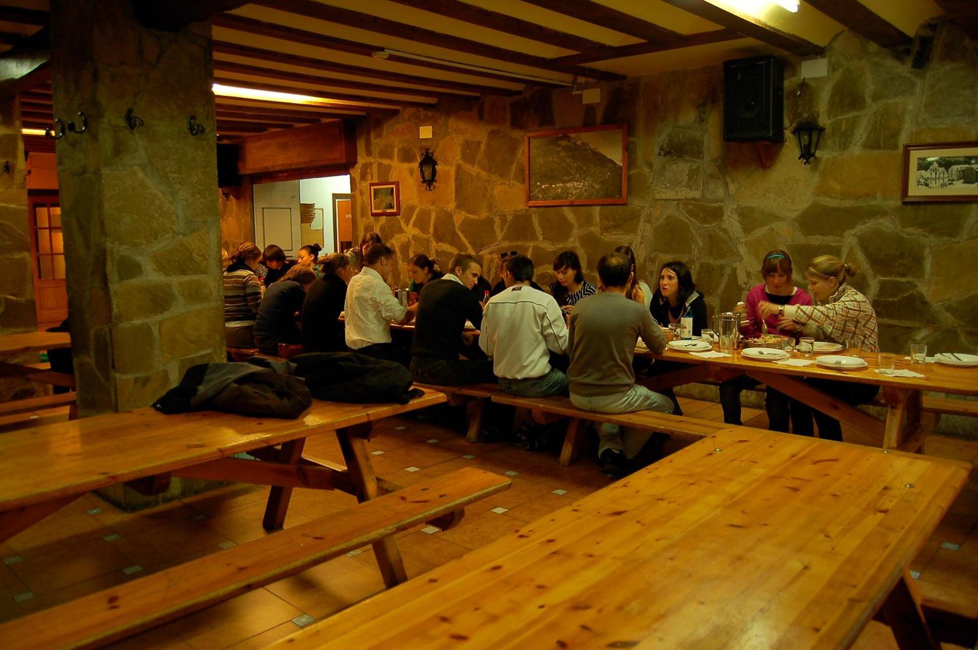 Albergue-Refugio Sargantana Canfranc Εξωτερικό φωτογραφία