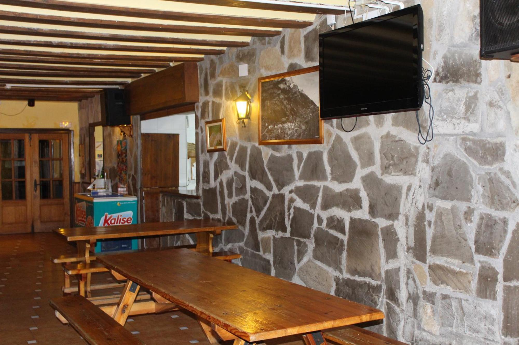Albergue-Refugio Sargantana Canfranc Εξωτερικό φωτογραφία